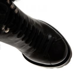 Pre Owned بوت برادا بكعب أمامي ورباط إغلاق وفراء على الكاحل أسود مقاس 37