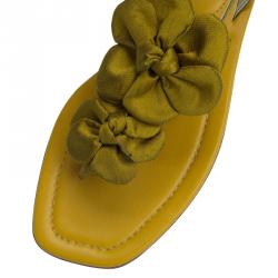 Pre Owned Prada Mustard Satin Taffeta Flower Thong Sandals Size 37
