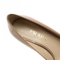 Pre Owned Prada Beige Patent Bow Block Heel Pumps Size 37.5