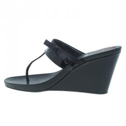 Pre Owned Prada Sport Black Patent Leather Thong Wedge Sandals Size 40