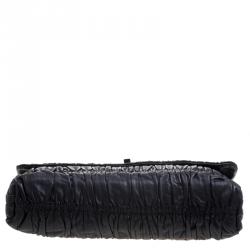 Pre Owned Prada Black Nappa Gaufre Leather Clutch