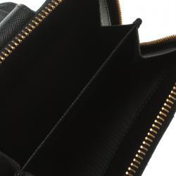 Pre Owned Prada Black Saffiano Metal Leather Compact Zip Wallet