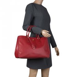 Pre Owned Prada Red Saffiano Lux Leather Large Gardener's Tote