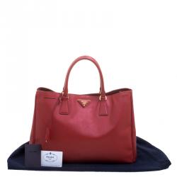Pre Owned Prada Red Saffiano Lux Leather Large Gardener's Tote