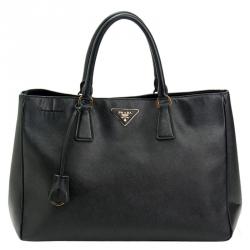 Pre Owned Prada Black Saffiano Medium Lux Tote
