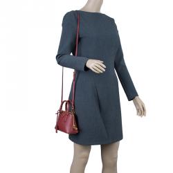 Pre Owned حقيبة برادا لوكس جلد سافيانو أحمر ميني للكتف