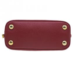 Pre Owned حقيبة برادا لوكس  جلد سافيانو أحمر ميني للكتف