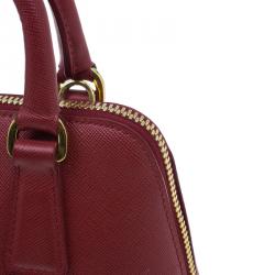 Pre Owned حقيبة برادا لوكس جلد سافيانو أحمر ميني للكتف