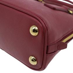 Pre Owned حقيبة برادا لوكس جلد سافيانو أحمر ميني للكتف