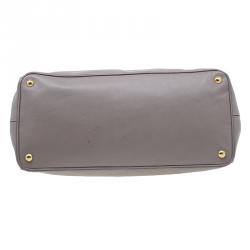 Pre Owned Prada Grey Saffiano Medium Lux Tote