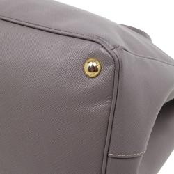 Pre Owned Prada Grey Saffiano Medium Lux Tote