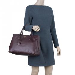 Pre Owned Prada Burgundy Saffiano Leather Medium Lux Tote