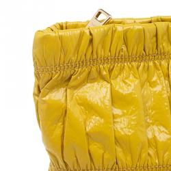 مملوكة مسبقًا حقيبة كلتش برادا غوفر شيرد جلد أصفر لامع