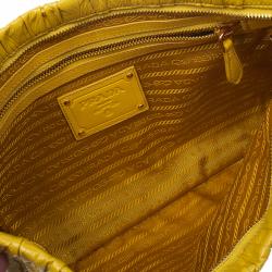 مملوكة مسبقًا حقيبة كلتش برادا غوفر شيرد جلد أصفر لامع