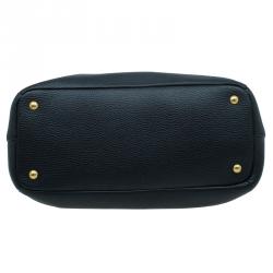 Pre Owned حقيبة شوبر برادا جلد فيتيلو ديانو أسود