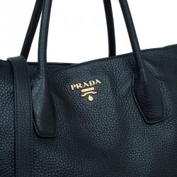 Pre Owned حقيبة شوبر برادا جلد فيتيلو ديانو أسود