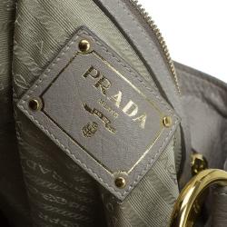 Pre Owned Prada Beige Vitello Daino Double Zip Pocket Hobo