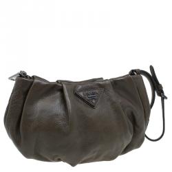 Pre Owned Prada Military Green Glazed Leather Ruched Wristlet Clutch