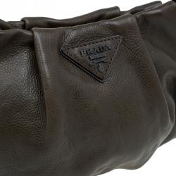 Pre Owned Prada Military Green Glazed Leather Ruched Wristlet Clutch