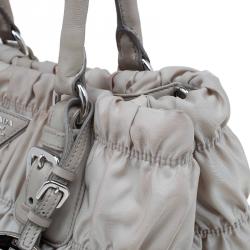 Pre Owned Prada Pomice Gaufre Tessuto Nylon Shopping Tote