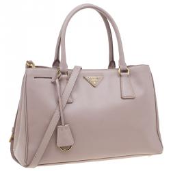 مملوكة مسبقًا Prada Pink Saffiano Medium Lux Tote