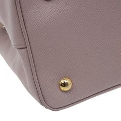 مملوكة مسبقًا Prada Pink Saffiano Medium Lux Tote