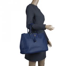 Pre Owned Prada Blue Saffiano Lux Leather Large Double Zip Tote