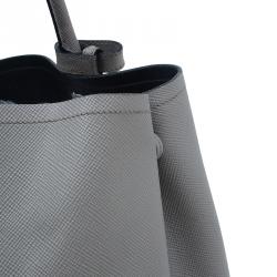 مملوكة مسبقًا Prada Grey Saffiano Soft Leather Convertible Tote
