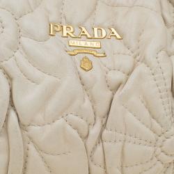 Pre Owned Prada Cream Leather Embroidered Petal Shoulder Bag