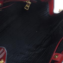 Pre Owned Prada Scarlet Patent Leather Spazzolato Lux Tote