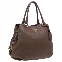 مملوكة مسبقًا Prada Cocoa Brown Vitello Daino Double Zipped Satchel