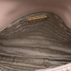 Pre Owned Prada Beige Leather Gaufre Wristlet Clutch