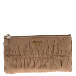 Pre Owned Prada Beige Gaufre Nappa Leather Zip Clutch
