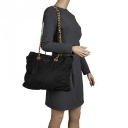 Pre Owned Prada Black Quilted Nylon Chain Tote