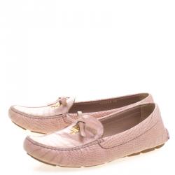 Pre Owned Prada Blush Pink Alligator Embossed Leather Bow Loafers Size 40