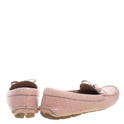Pre Owned Prada Blush Pink Alligator Embossed Leather Bow Loafers Size 40