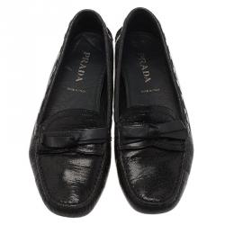 Pre Owned Prada Black Crackled Leather Bow Loafers Size 37