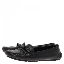 Pre Owned Prada Black Crackled Leather Bow Loafers Size 37