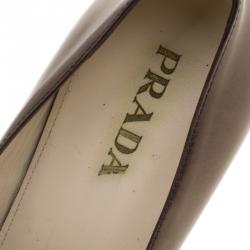 Pre Owned Prada Bronze Leather Pumps Size 36.5