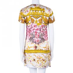 مملوكة مسبقًا فستان روبرتو كافالي مطبوع بأكمام قصيرة حرير واسع S