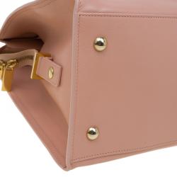 مملوكة مسبقًا حقيبة يد سان لوران باريس شيك كاباس متوسطة جلد وردية فاتحة