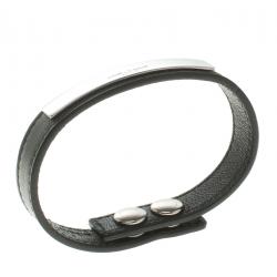 مملوكة مسبقًا سوار سان لوران باريس بادج شهير جلد أسود 16 سم