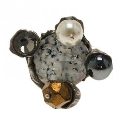 مملوكة مسبقًا خاتم سان لوران شادو كراون قشرة لؤلؤ صناعي فضي