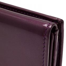 Pre Owned محفظة سان لوران باريس جلد بنفسجي لامع بالشعار المطرز وقلاب