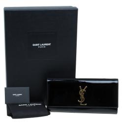 مملوكة مسبقًا حقيبة كلتش سان لوران بار يس كاساندر جلد أسود لامع