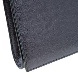 مملوكة مسبقًا حقيبة كلتش سان لوران باريس بيل دى جور جلد رصاصي بقلاب