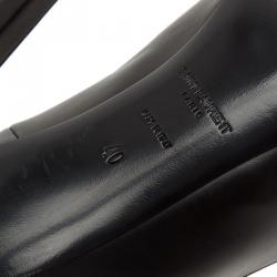 مملوكة مسبقًا حذاء سان لوران باريس أسكاربين جلد أسود بحزام للكاحل مقاس 40