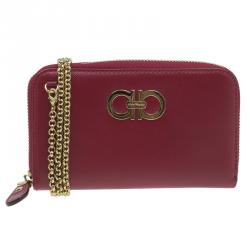 Pre Owned محفظة سالفاتوري فيراغامو دابل غا�نشو بسحاب دائري وسلسلة جلد حمراء