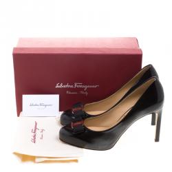 Pre Owned Salvatore Ferragamo Black Patent Pimpa Vara Bow Pumps Size 39.5