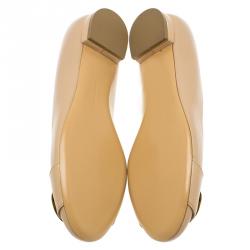 Pre Owned حذاء فلات سالفاتوري فيراغامو فلاما كي هول جلد بيج مقاس 39.5